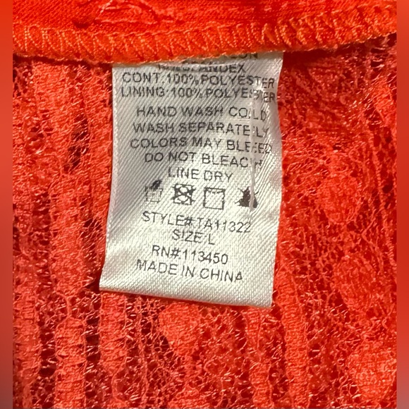 Crop Top - Picture 8 of 9